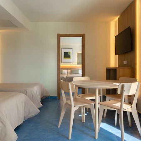 The Blue Apartments - Adults Only Sant Antoni de Portmany Exterior foto