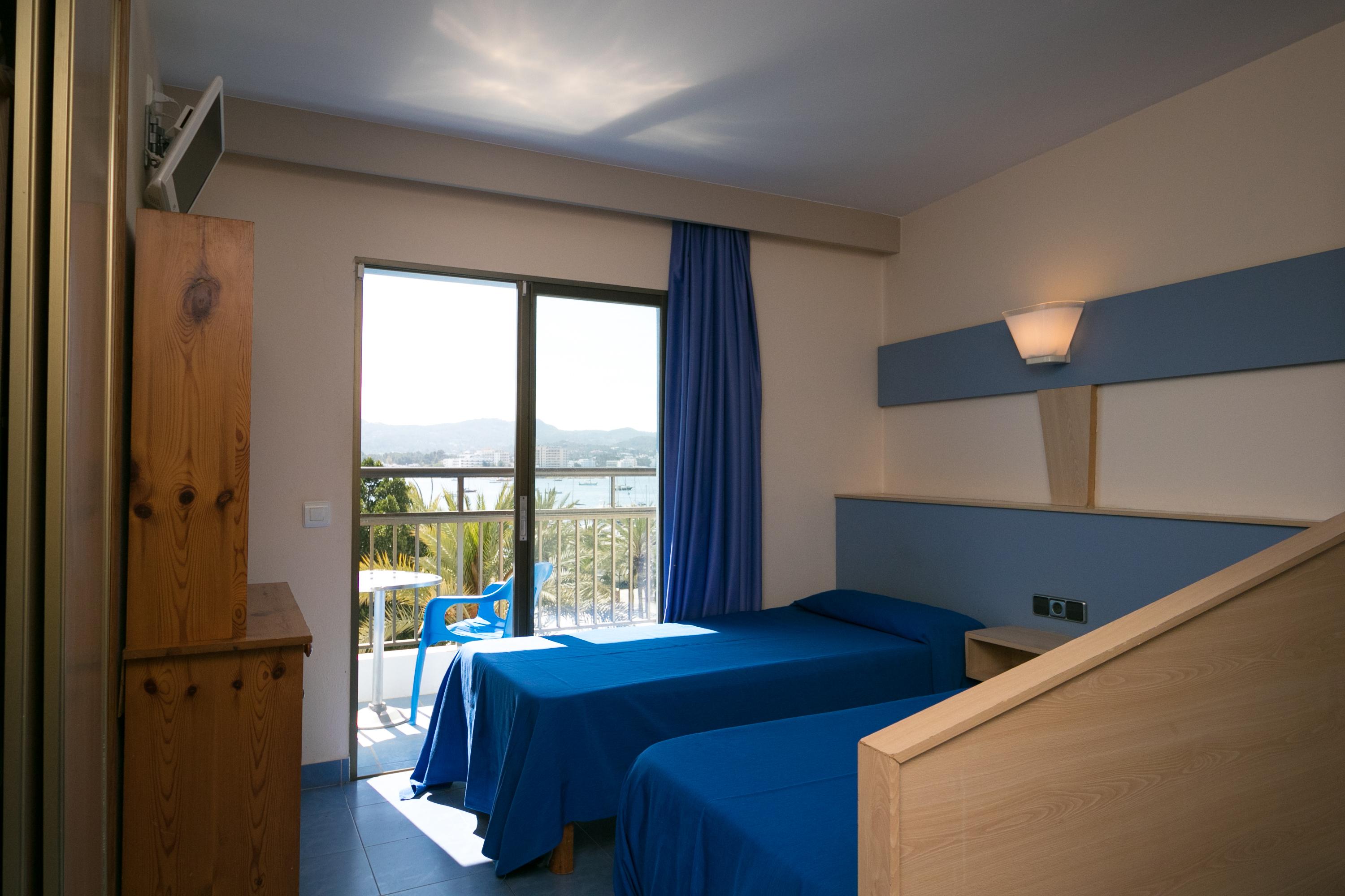The Blue Apartments - Adults Only Sant Antoni de Portmany Exterior foto