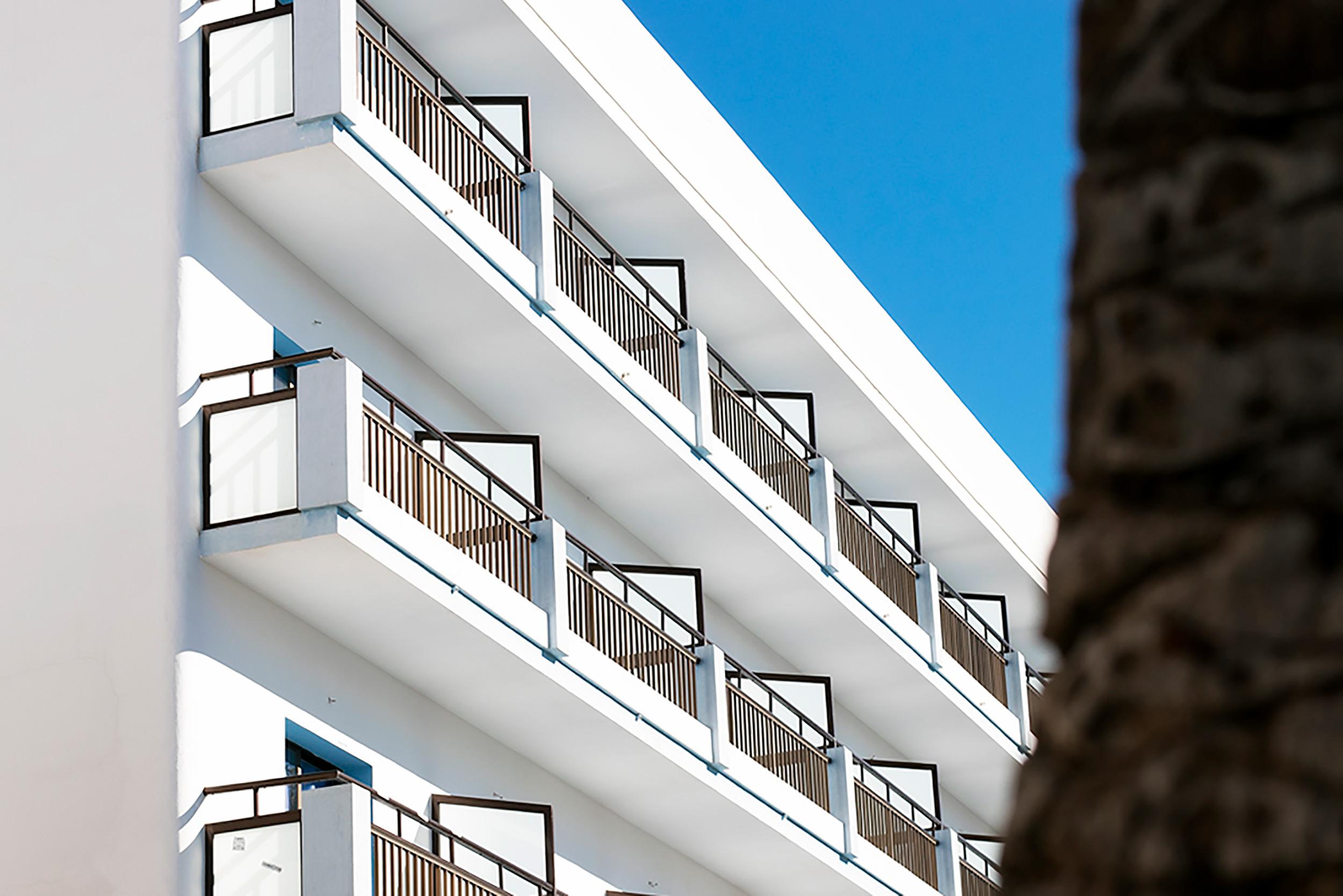 The Blue Apartments - Adults Only Sant Antoni de Portmany Exterior foto
