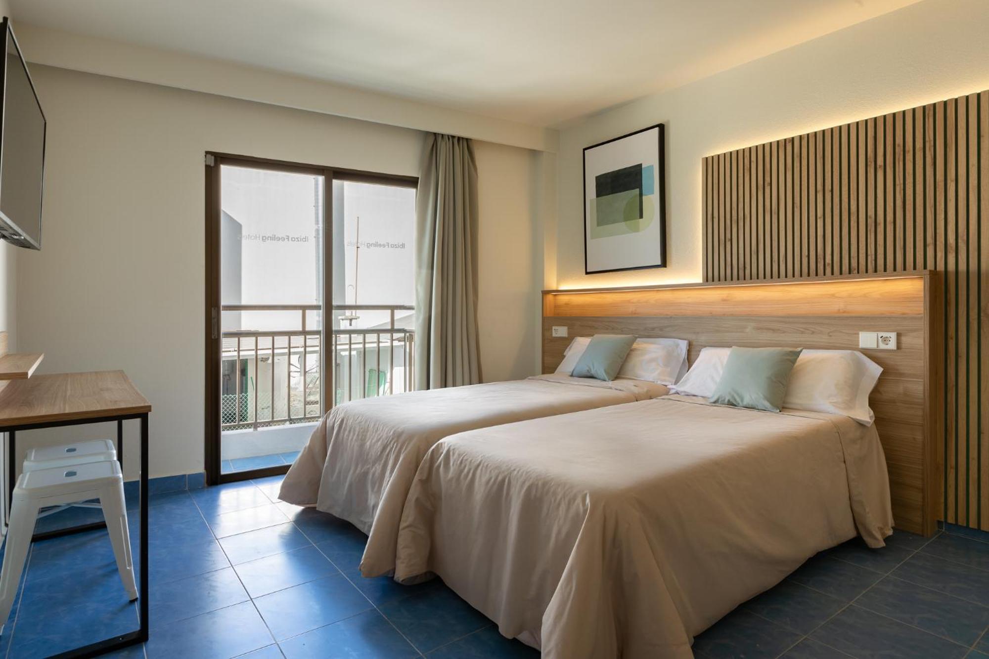 The Blue Apartments - Adults Only Sant Antoni de Portmany Exterior foto